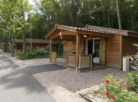 Les Chalets du Lac Amnéville Galaxie，位于岩尼维利的酒店