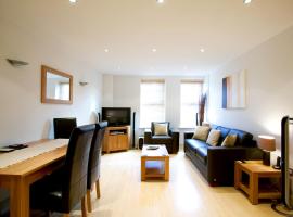 2 bed 2 bath at Pelican Hse in Newbury - FREE secure, allocated parking，位于纽伯里的公寓