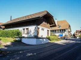 Gasthof Ochsen，位于吕策尔弗吕的酒店