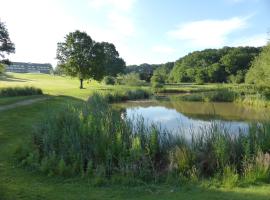 London Beach Country Hotel & Golf Club，位于滕特登的酒店