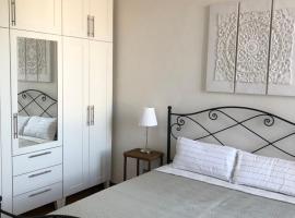 Ferienwohnung Gardasee，位于拉齐塞的酒店