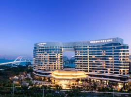厦门禹洲海景温德姆至尊豪廷大酒店五缘湾店，位于厦门湖里区的酒店