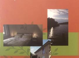 Pension am See，位于Kremmen的酒店