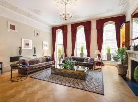 Grand Ambassadorial Duplex Apartment Hyde Park，位于伦敦Sussex Gardens Open Space附近的酒店