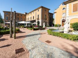 SHG Villa Porro Pirelli，位于瓦雷泽的酒店