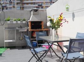 Room in Queluz 11 minutes from Lisbon，位于克卢什的酒店