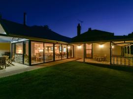 Elm Tree Lodge Beechworth，位于比奇沃斯的酒店