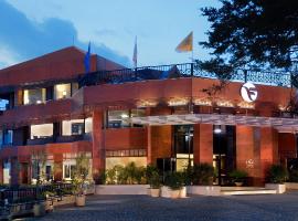 Fortune Resort Grace, Mussoorie - Member ITC Hotels' Group，位于穆索里的酒店