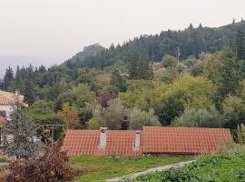 Luxury House In The Hills，位于斯巴达的酒店