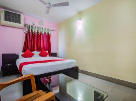 OYO 35989 Hotel Rajdoot，位于Chās的酒店