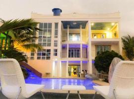 Estrella Del Mar Hotel，位于Toledo的酒店