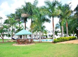 Royal Palms Apartment D4 - Mtwapa，位于姆特瓦帕的酒店