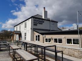 Dartmoor Halfway Inn，位于牛顿阿伯特的宾馆