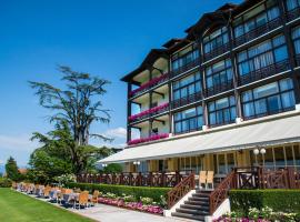 厄尔米塔奇酒店，位于埃维昂莱班的高尔夫酒店