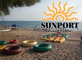 SunPort Beach Resort，位于Balm Beach的酒店