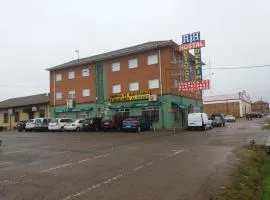 海豚之家酒店