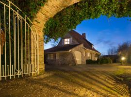 Holiday Home 'T Wildenburgs Klaverhuys，位于Wingene的酒店