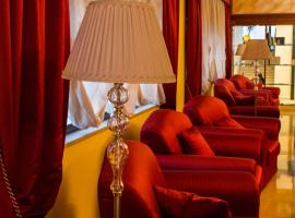 Hotel Tanagro，位于San Pietro al Tanagro的酒店