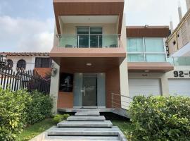 Hotel Casa Nico，位于巴兰基亚里奥马尔区的酒店