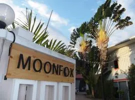 Moon Fox CaféInn Art & Gallery