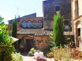 Hostal La Riera，位于佩拉托拉达的酒店