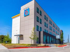 Motel 6 Austin Airport，位于奥斯汀的酒店