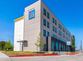 Studio 6 Austin Airport