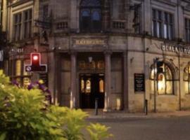 The Black Horae Hotel，位于奥特利的酒店