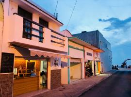 Casa Alberto Cozumel，位于科苏梅尔的住宿加早餐旅馆