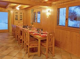 Spacious Chalet near the centre of La Tzoumaz，位于拉茨欧马兹的酒店