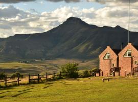 De Ark Mountain Lodge，位于克拉伦斯的山林小屋