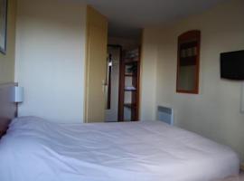 Comfort Hotel Evreux，位于埃夫勒的酒店
