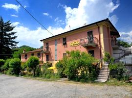 隆迪尼酒店，位于日科德尔格尔福迪艾斯的酒店