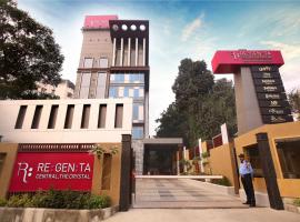 Regenta Central the Crystal Kanpur,，位于坎普尔的酒店