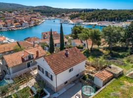 SeaView Apartment Toni，位于米欧纳的低价酒店