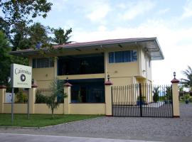 Caimito Beach Hotel，位于Maasin的酒店