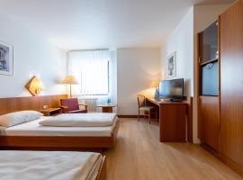 Fly Inn Hotel Frankfurt Airport Rüsselsheim ehemals Trip Inn Hotels，位于吕塞尔斯海姆的酒店