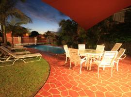 Park Beach Resort Motel，位于科夫斯港的酒店