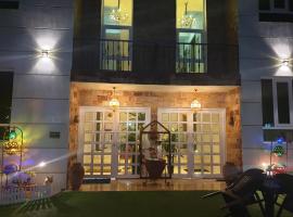Muscat Royal Suites，位于锡卜的酒店