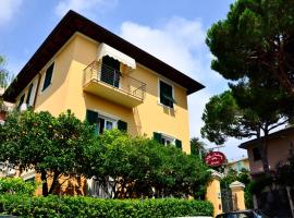 梦德娜洛坎达别墅酒店，位于热那亚Nervi的酒店