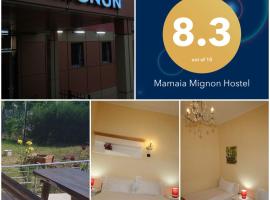 Hotel-Hostel Mignon Mamaia -private rooms with free parking，位于马马亚的住宿加早餐旅馆