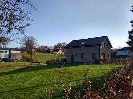 Gezellige chalet in Hoge Venen，位于Uberweywertz的酒店