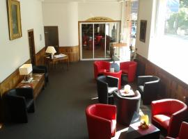 Hotel de la Gare - La Table d'Eugène，位于迪关的酒店