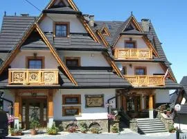 Pensjonat Zbójecki Dwór - blisko basenów termalnych i szlaków górskich - ostatnie wolne pokoje na weekend majowy