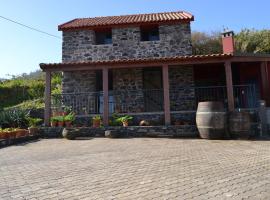 Recantos do Castanheiro，位于莫尼兹港的乡村别墅