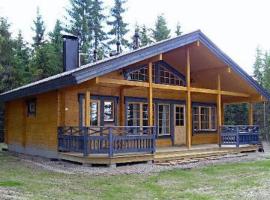 Holiday Home Korpilahti by Interhome，位于Tiirinlahti的酒店
