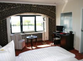 Hotel Alte Ölmühle Wittenberge，位于维滕贝尔格的酒店
