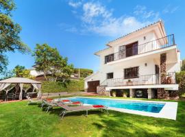 Holiday Home Gramoia by Interhome，位于萨卡罗的酒店