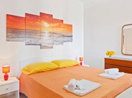 Focallo Seaside Holiday Flat，位于圣玛丽亚德尔法加洛的酒店