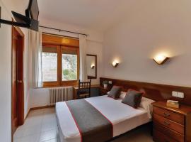 Hotel Del Esera，位于Santa Liestra y San Quílez的酒店